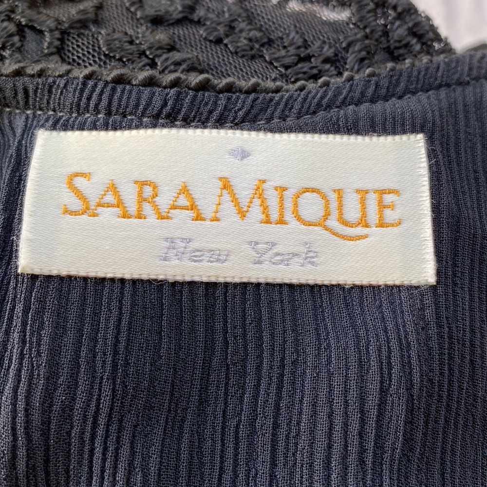 SARA MIQUE VINTAGE BLACK SILK FRENCH LACE - Picture 16 of 16
